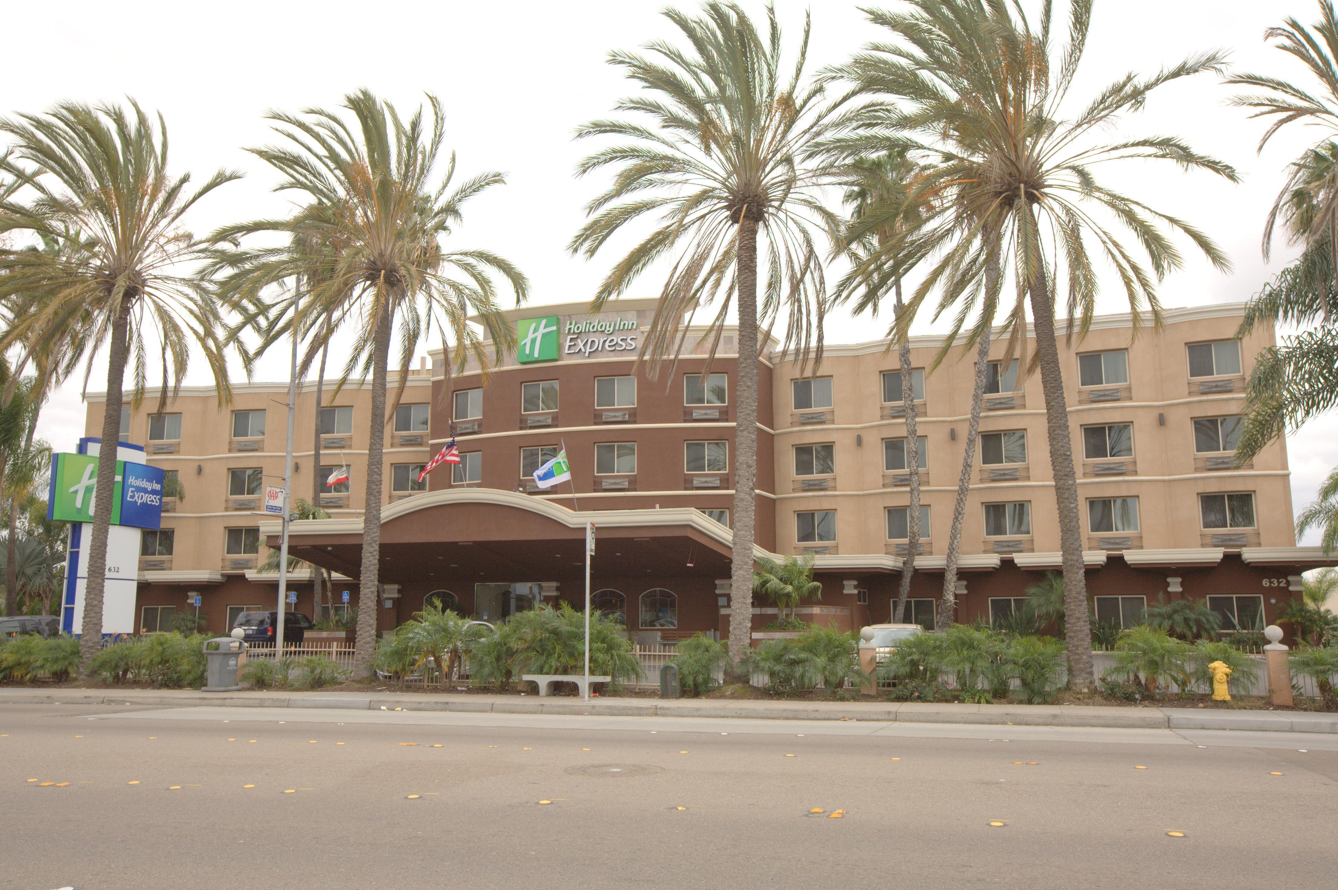 Holiday Inn Express San Diego South - Chula Vista, An Ihg Hotel Exterior photo